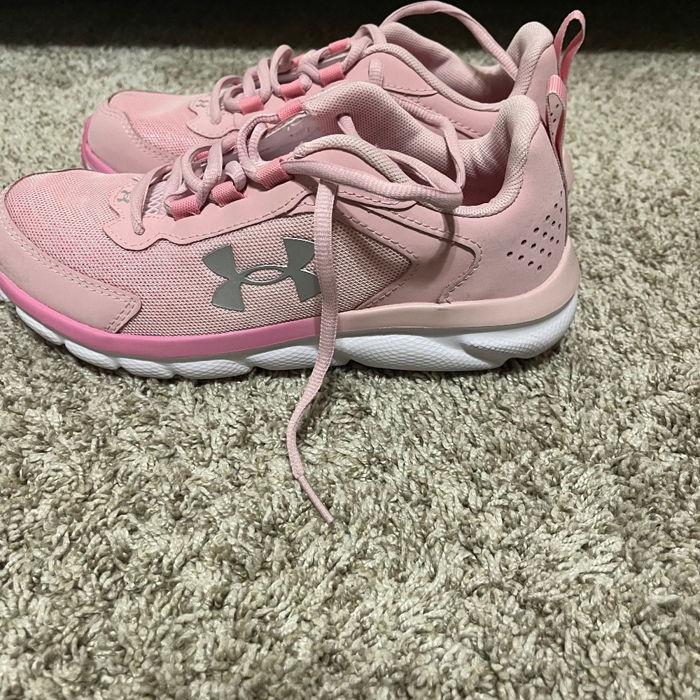 under armour girls shoes